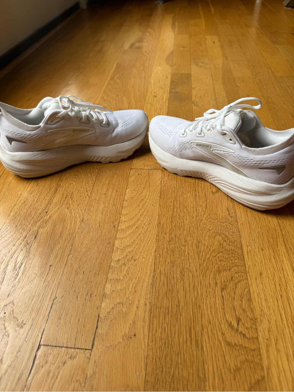 Brooks Women’s Glycerin 22 Neutral Running Shoe - Picture 5 of 10
